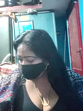 Snapshot of maniisha chatting on June 8, 2026, 3:56 pm maniisha online show from June 8, 2026, 3:56 pm