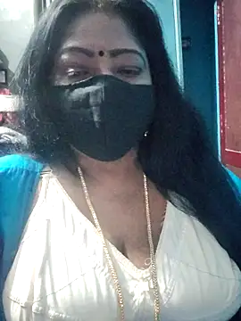 Snapshot of maniisha chatting on May 10, 2026, 3:25 pm maniisha online show from May 10, 2026, 3:25 pm