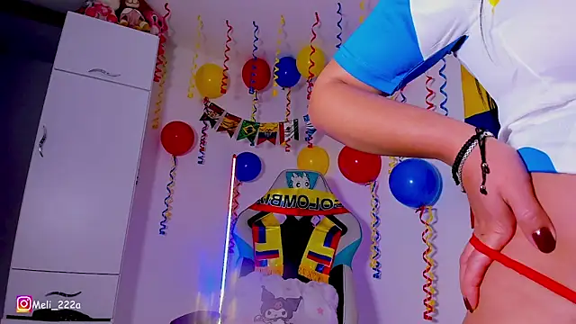 missycanoo online show from June 18, 2026, 2:32 am