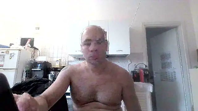 Ichigo897 Pika online show from April 21, 2026, 5:30 pm