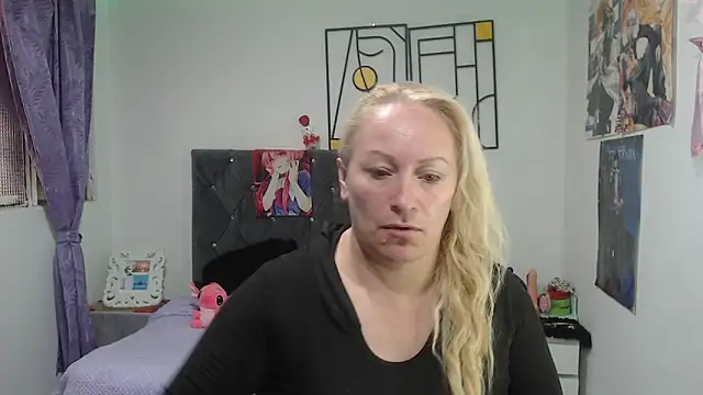 emperabigbootybigass online show from June 11, 2026, 12:46 pm