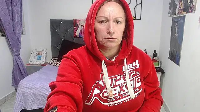 emperabigbootybigass online show from June 16, 2026, 12:16 pm