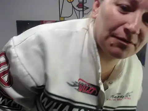 emperabigbootybigass online show from June 22, 2026, 12:24 pm