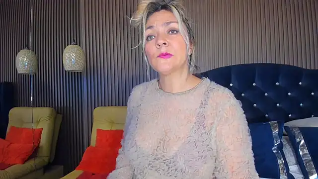 MalorySweet online show from June 5, 2026, 11:49 am