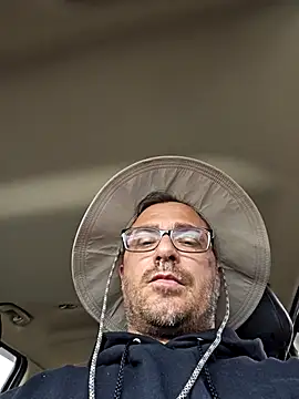 dadbod1178 online show from September 20, 2025, 4:12 pm