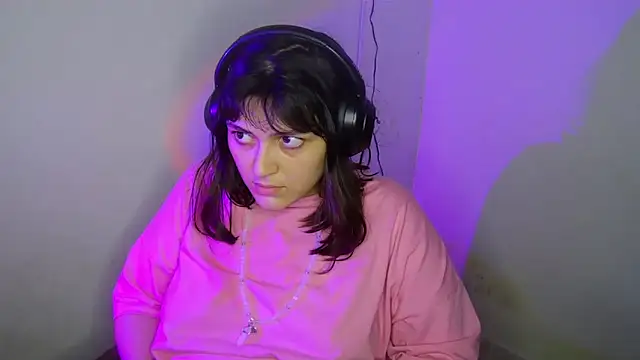 soysara15 online show from June 14, 2026, 12:07 am