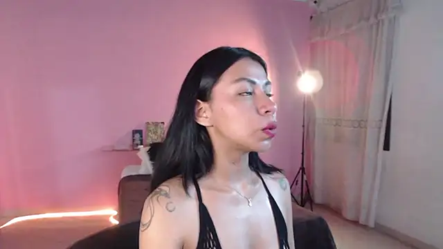 Snapshot of selene_gils chatting on June 18, 2026, 7:08 pm selene gils online show from June 18, 2026, 7:08 pm