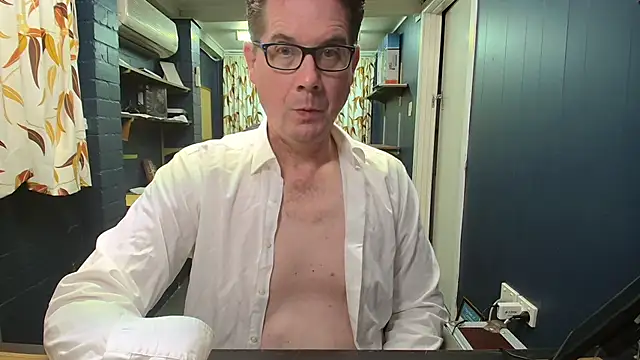 tilobinder online show from February 27, 2026, 2:28 pm