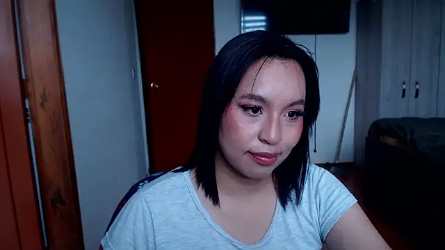 annie3 online show from February 26, 2025, 6:26 pm