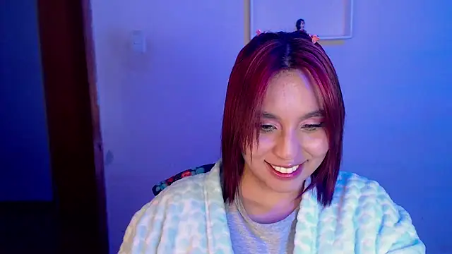 annie3 online show from January 25, 2025, 2:47 am
