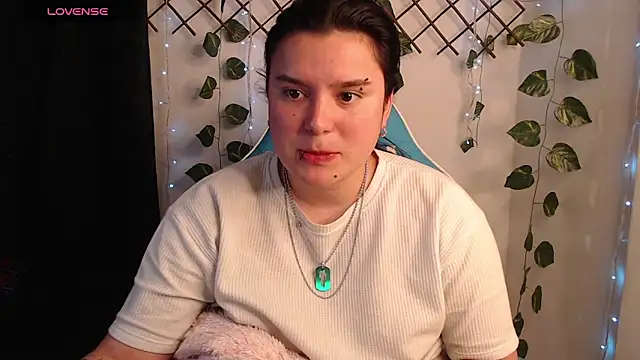 Snapshot of Nika_1_ chatting on June 7, 2026, 11:43 pm Nika 1 online show from June 7, 2026, 11:43 pm