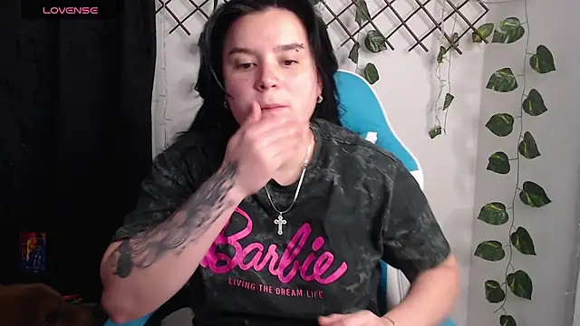 Snapshot of Nika_1_ chatting on May 28, 2026, 3:03 am Nika 1 online show from May 28, 2026, 3:03 am