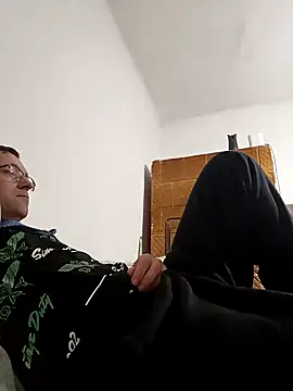 Escortfiuk online show from January 5, 2025, 12:42 am