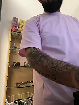 jr91esl online show from February 8, 2025, 1:32 am