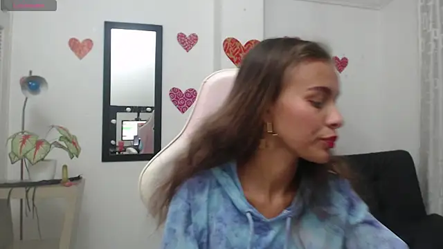 lulu 25  online show from December 27, 2024, 11:42 pm