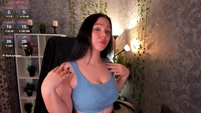 Snapshot of Emma_Rolland chatting on December 27, 2024, 4:15 am Emma Rolland online show from December 27, 2024, 4:15 am