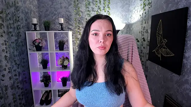 Snapshot of Emma_Rolland chatting on January 17, 2025, 9:17 pm Emma Rolland online show from January 17, 2025, 9:17 pm