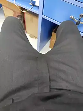 raamcxy online show from January 5, 2025, 2:06 am