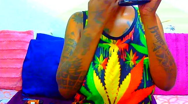 TattoedGoddessxx online show from March 11, 2025, 8:09 pm