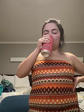 littlemissbabycakes online show from February 6, 2026, 4:30 am