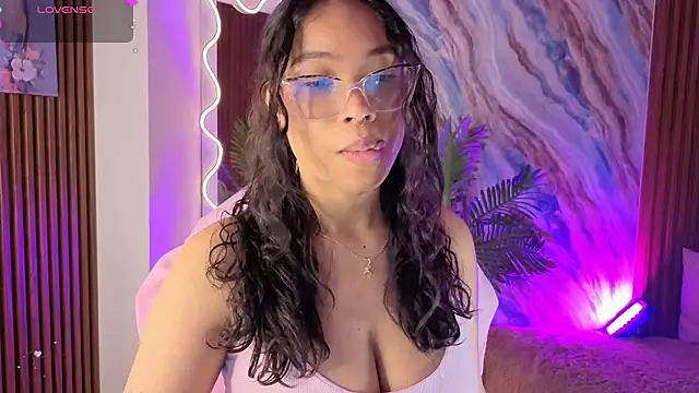 penelope tay1 online show from June 6, 2026, 3:23 am