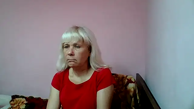 sakura blonde online show from November 25, 2025, 7:03 pm