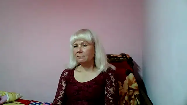 sakura blonde online show from November 29, 2025, 6:46 am