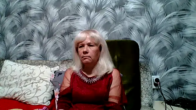 sakura blonde online show from November 22, 2025, 5:17 am