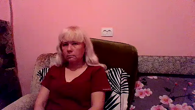 sakura blonde online show from April 19, 2026, 2:56 am