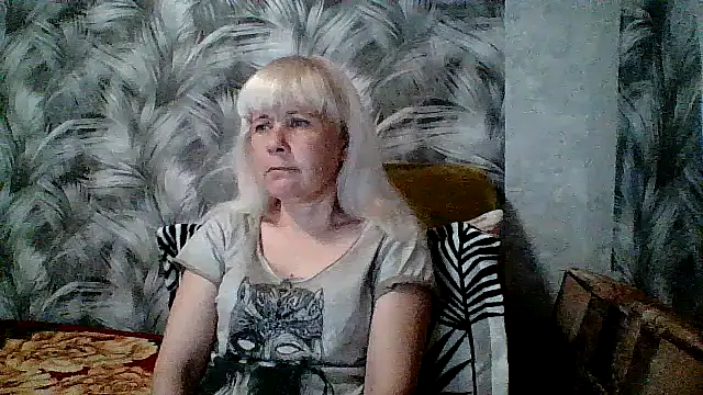 sakura blonde online show from April 21, 2026, 8:04 pm