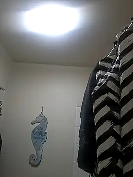 Dnasty408 online show from June 19, 2026, 2:17 am