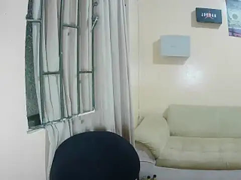 Snapshot of CRISTAL_JD01 chatting on January 6, 2025, 2:48 am CRISTAL JD01 online show from January 6, 2025, 2:48 am