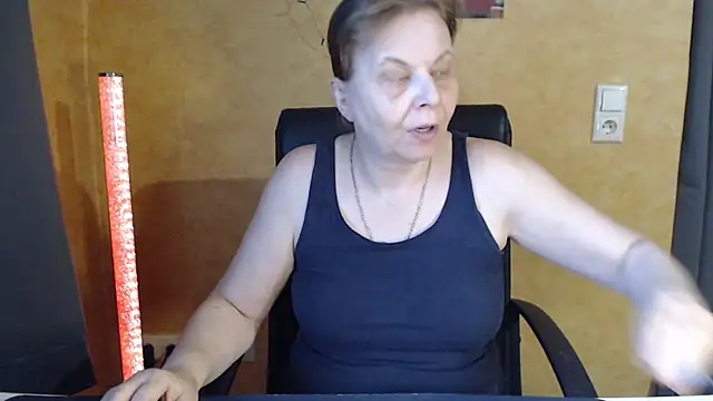 Sweet Phoenix online show from July 1, 2026, 7:52 am