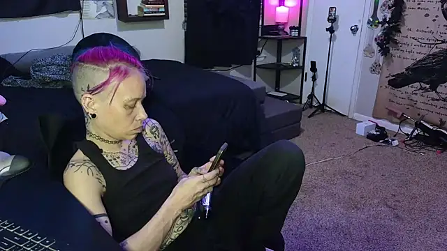 trashbrat online show from January 8, 2026, 7:14 am