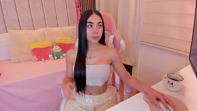 tamy xoo online show from May 19, 2026, 6:04 pm
