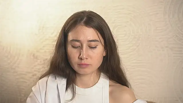 Snapshot of ElvaDrye chatting on January 16, 2025, 12:34 am ElvaDrye online show from January 16, 2025, 12:34 am