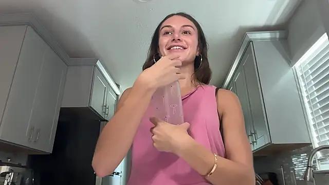 Snapshot of graciesmith27 chatting on June 18, 2026, 7:52 pm graciesmith27 online show from June 18, 2026, 7:52 pm