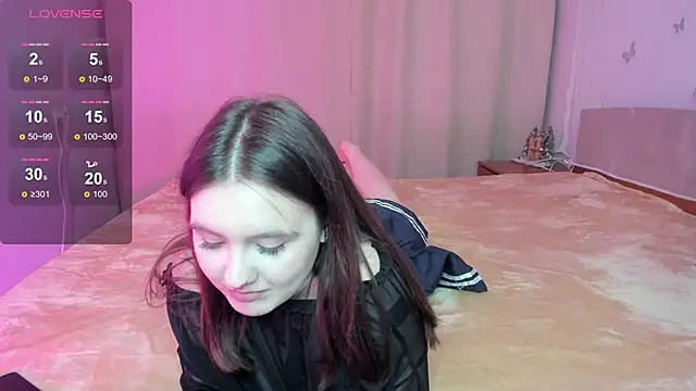 Chelsy Berry online show from February 8, 2025, 1:44 pm