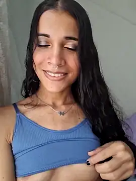 novinhatransexy online show from June 8, 2026, 3:56 pm