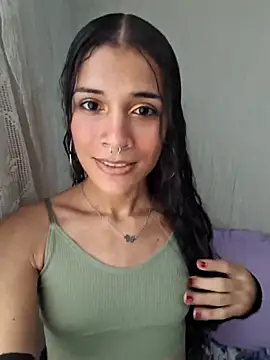 novinhatransexy online show from June 26, 2026, 5:41 pm