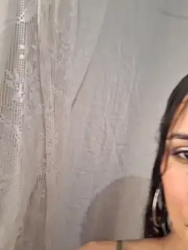 novinhatransexy online show from June 16, 2026, 5:57 pm