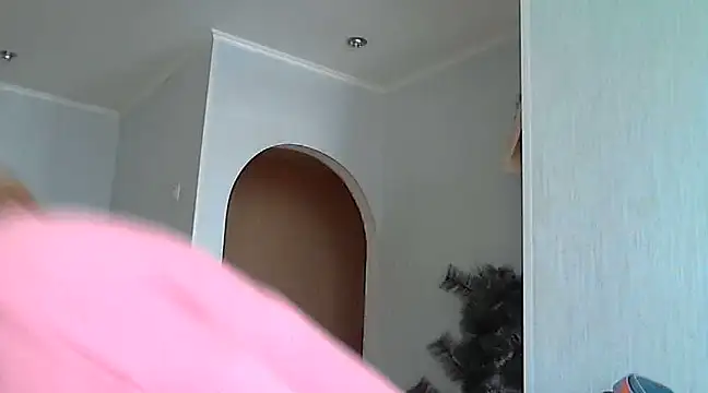 Snapshot of WriterInna44 chatting on February 28, 2025, 5:26 am WriterInna44 online show from February 28, 2025, 5:26 am