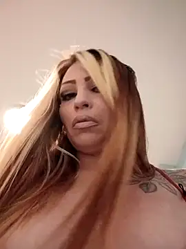 barbieinbondage7 online show from April 22, 2026, 3:35 am