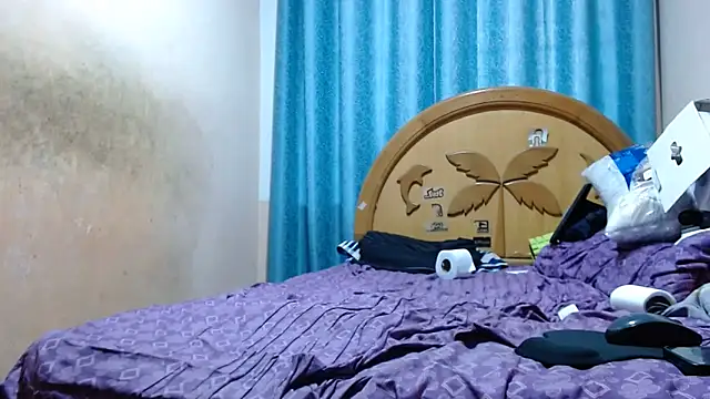 nakedlima online show from June 28, 2026, 4:02 pm