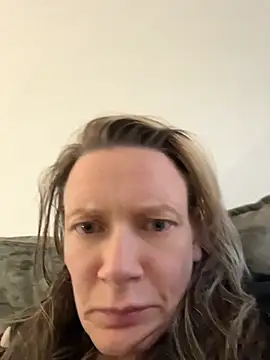 blondey206 online show from April 29, 2026, 5:44 am