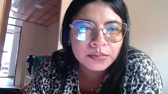 Snapshot of viccky_vick chatting on March 30, 2026, 5:47 pm viccky vick online show from March 30, 2026, 5:47 pm