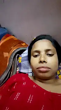 Olivia0879 online show from February 24, 2025, 1:42 pm