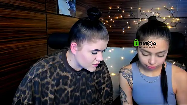 elmira rose online show from February 8, 2025, 10:50 am