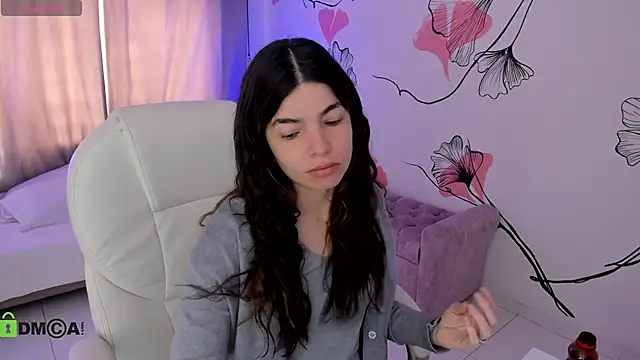 Isabela Fiorelli online show from June 29, 2026, 1:55 pm