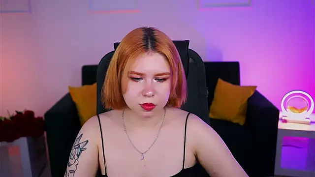 MitsukiMun online show from February 19, 2025, 3:16 pm